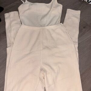 Pretty Little Thing Cream Ribbed Jumpsuit size 4